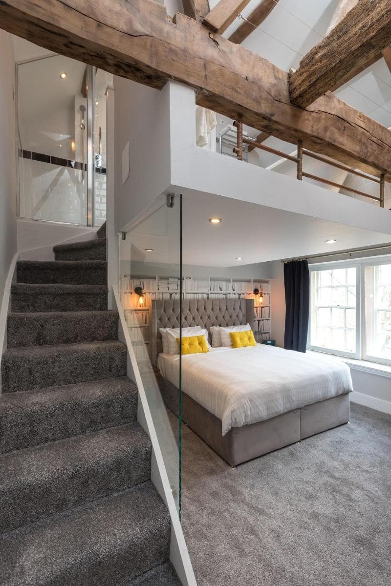 The Lawrence Hotel 4