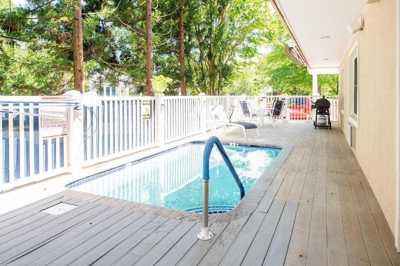 Canalside Inn 3