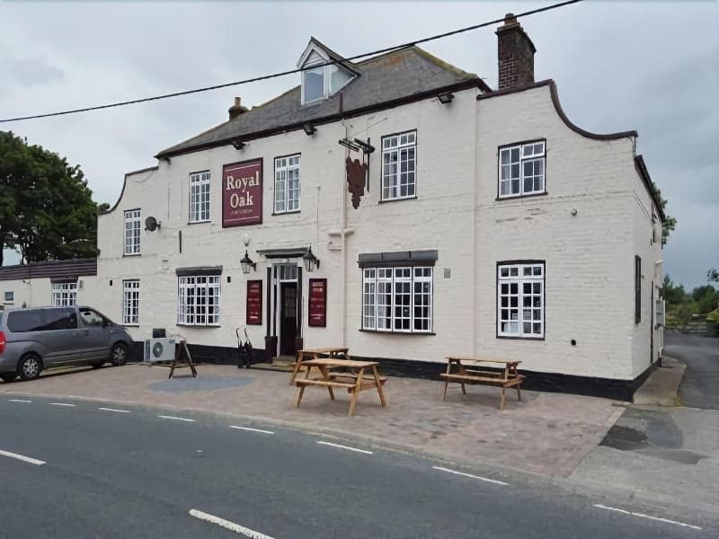 Royal Oak Hotel 5