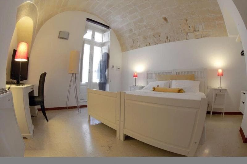 Le Malve Cave Retreat 5