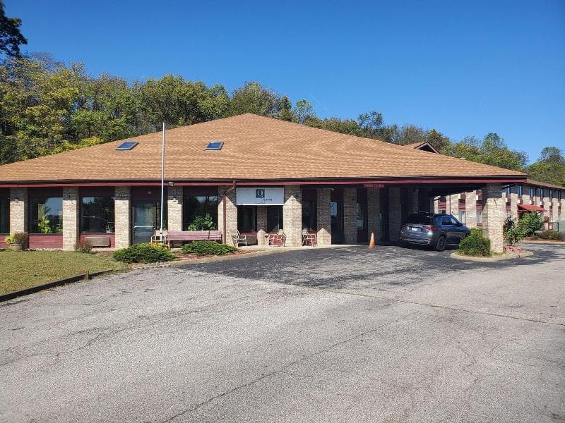Quality Express Inn & Suites Mineral Wells 5