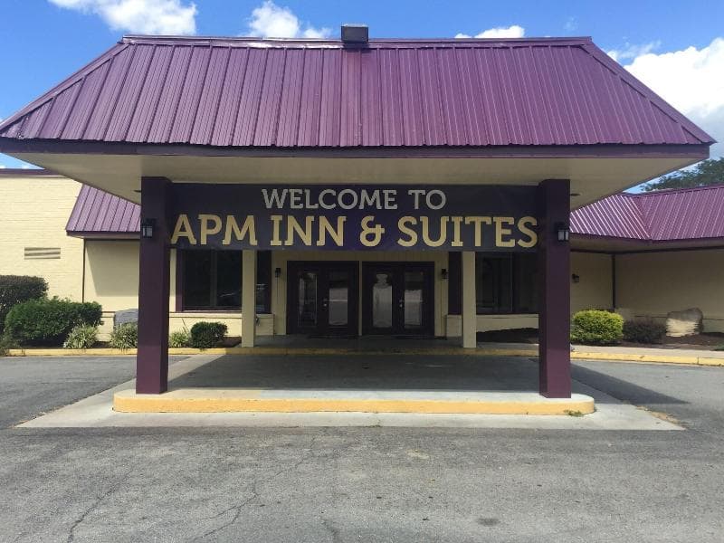 Apm Inn & Suites 3