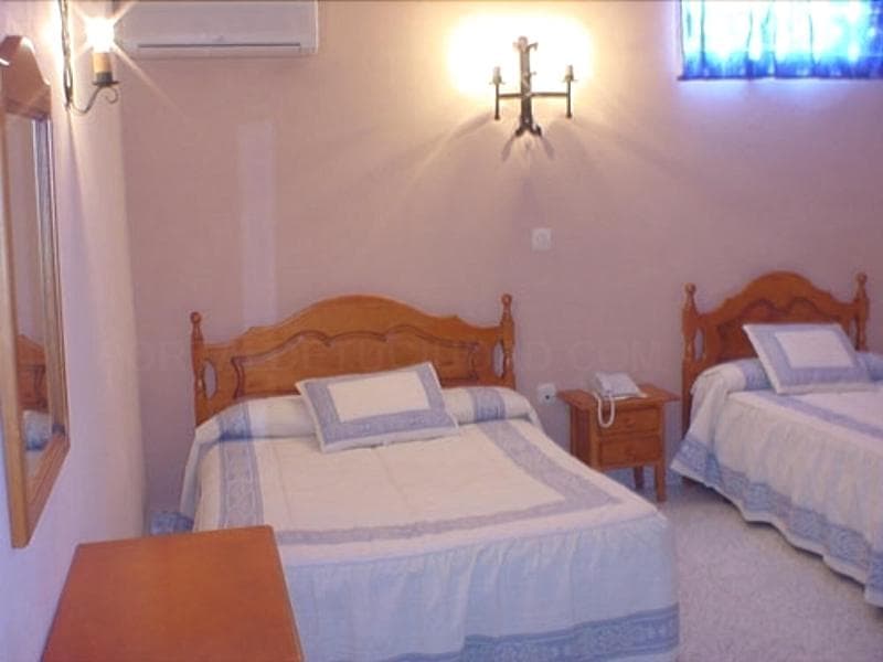 Hostal Las Encinas 5