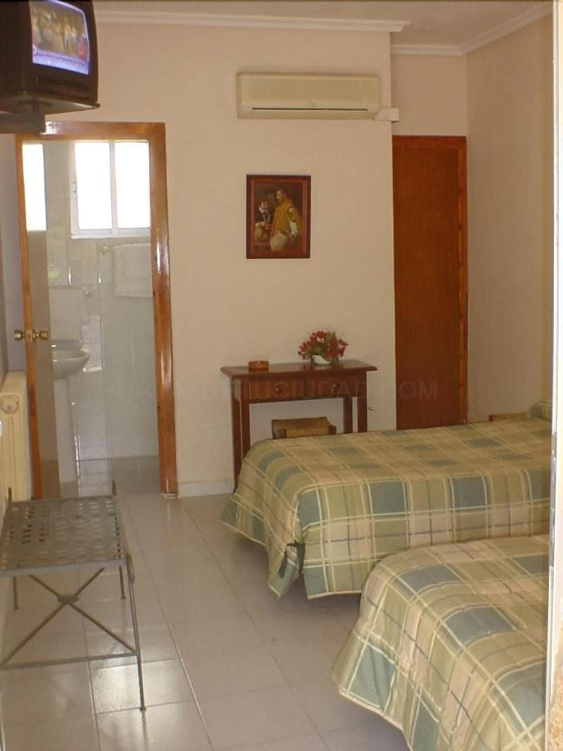 Hostal Las Encinas 3