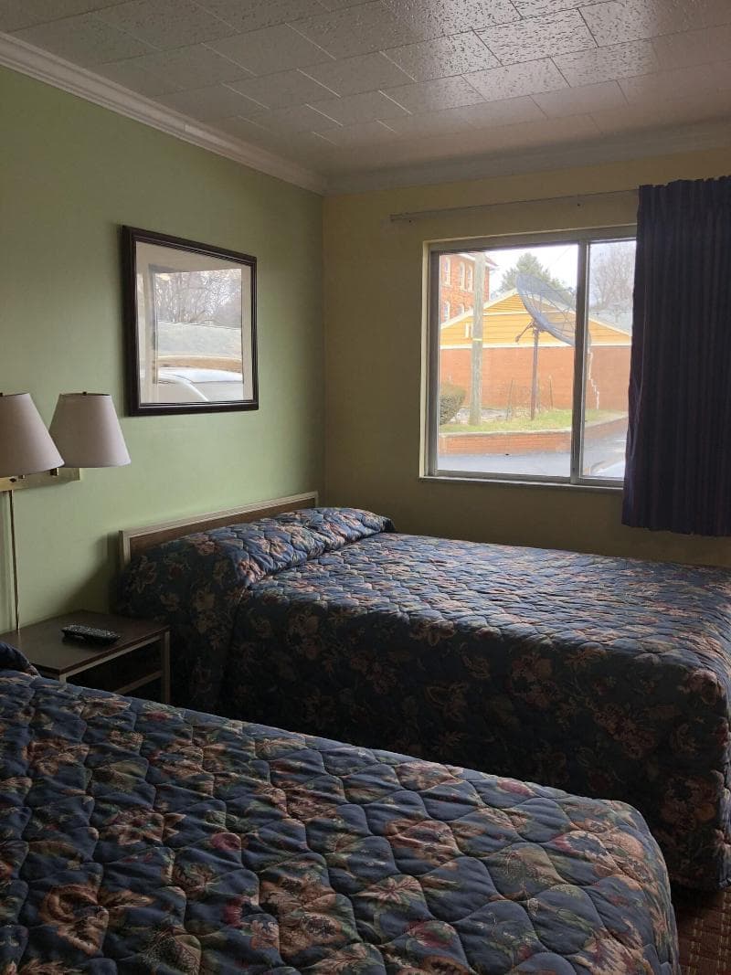 Downtown Motel main