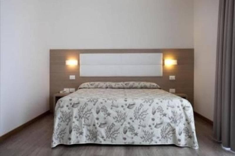 Hotel Columbia & Ninfea 3