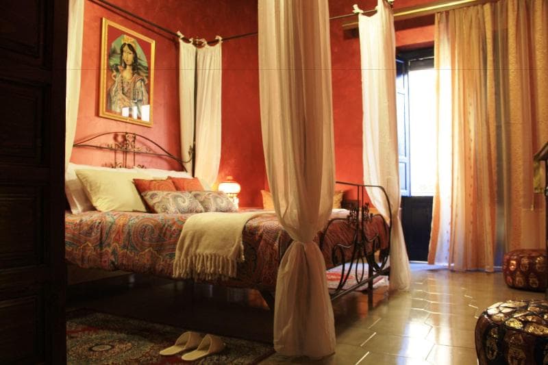 Mirabilia Arab House 3