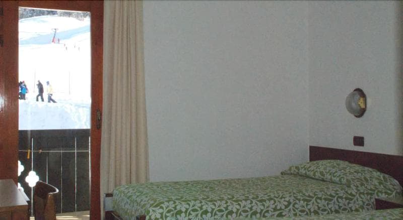 Hotel Davost 4