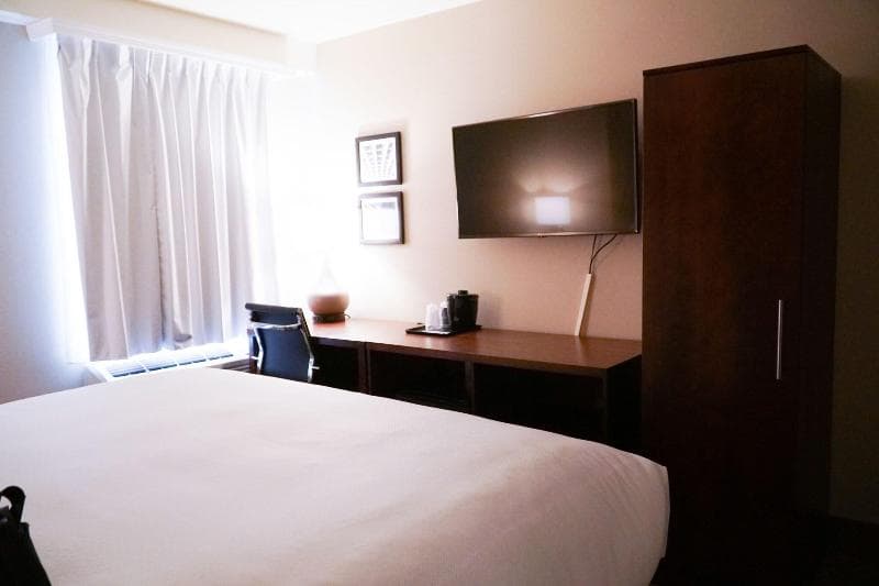 Hotel Mint Jfk Airport 3