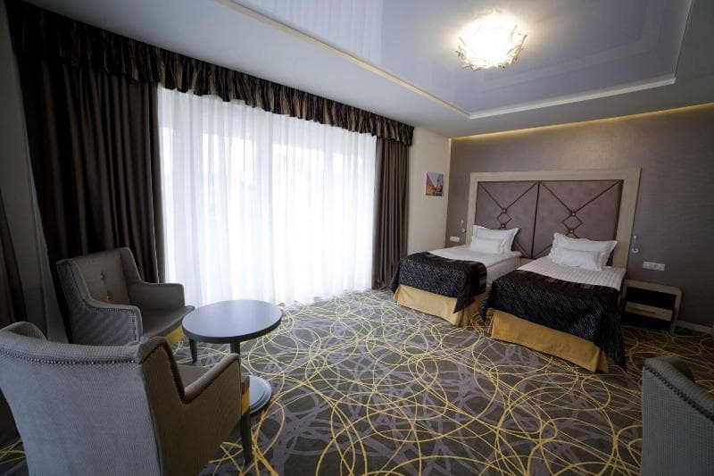 Hotel Exclusive & More 5