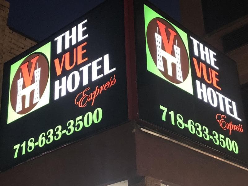 The Vue Hotel Express 5