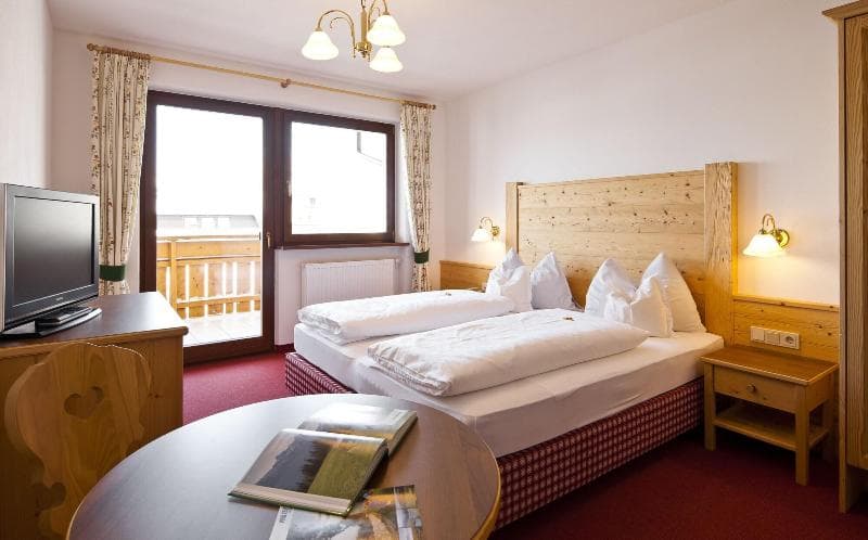 Hotel Falken 4