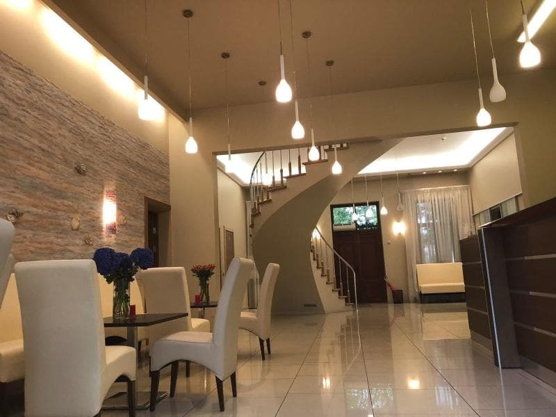 Valensija Hotel main