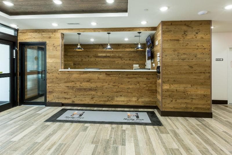 Hotel Ninety Five 5