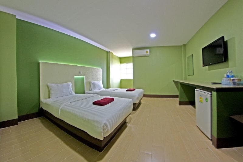 Central Park Hotel 5
