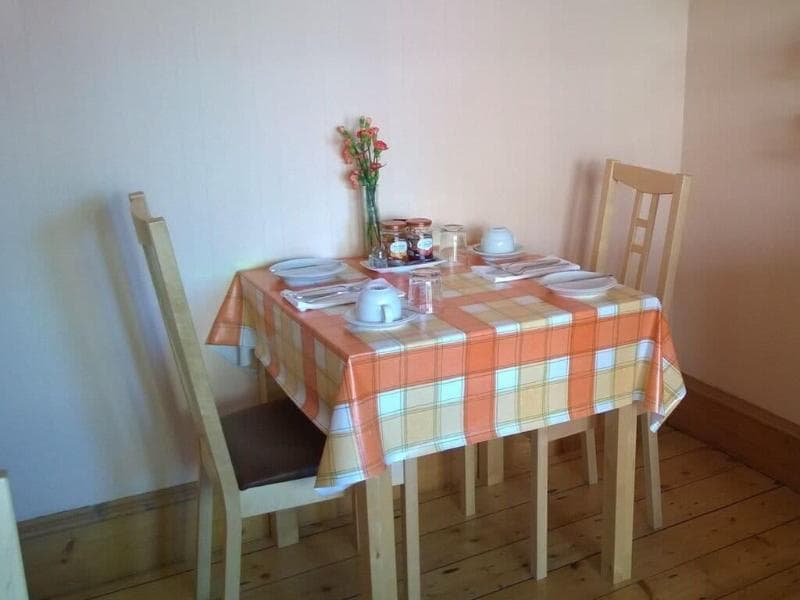 Rossmount Guest House 2