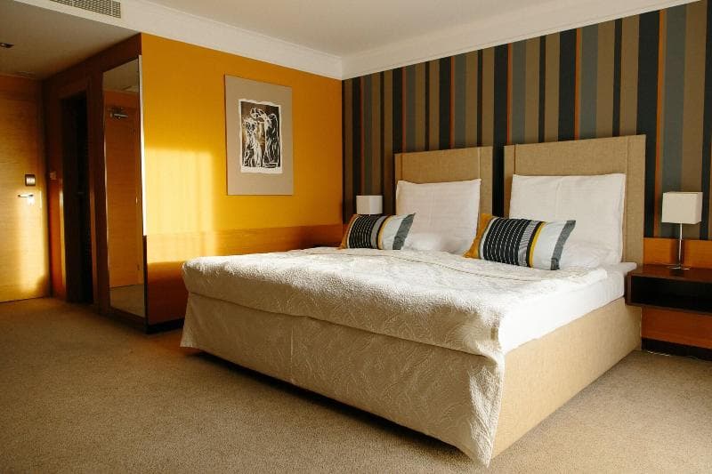 Impiq Hotel 4