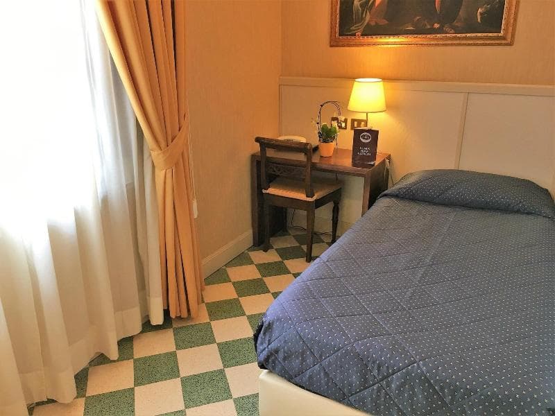 Dnb House Hotel 5