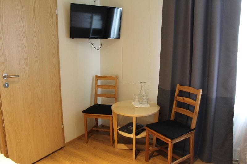 North West Hotel 4