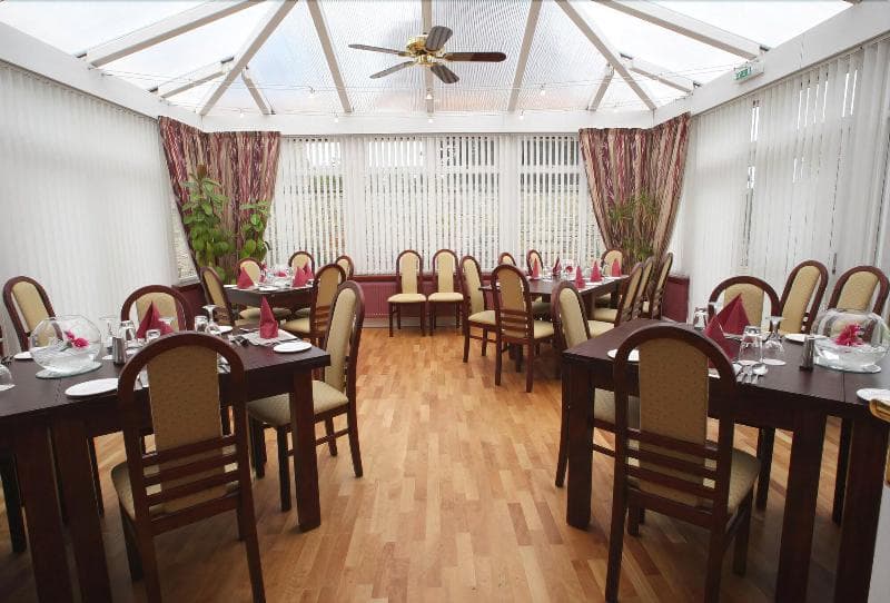 Sunninghill Hotel 3