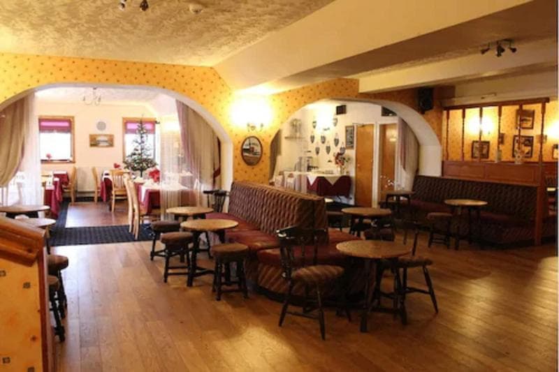 Smithton Hotel 5