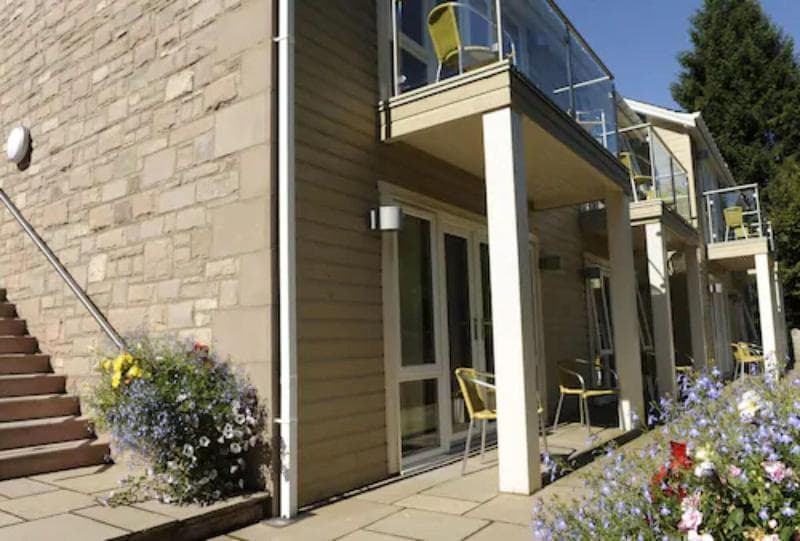 Craigmhor Lodge & Courtyard 5