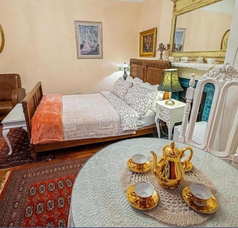 Dawson Place, Juliette's Bed And Breakfast 4
