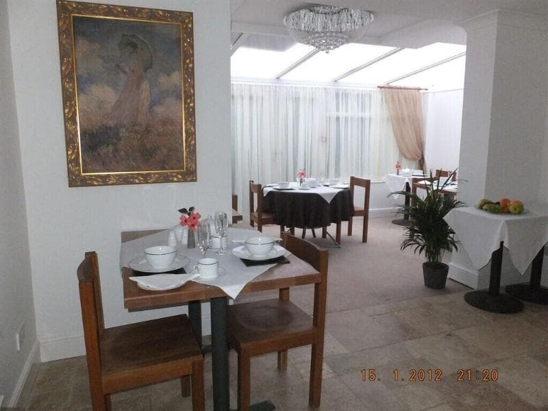Jessamine House Hotel 5