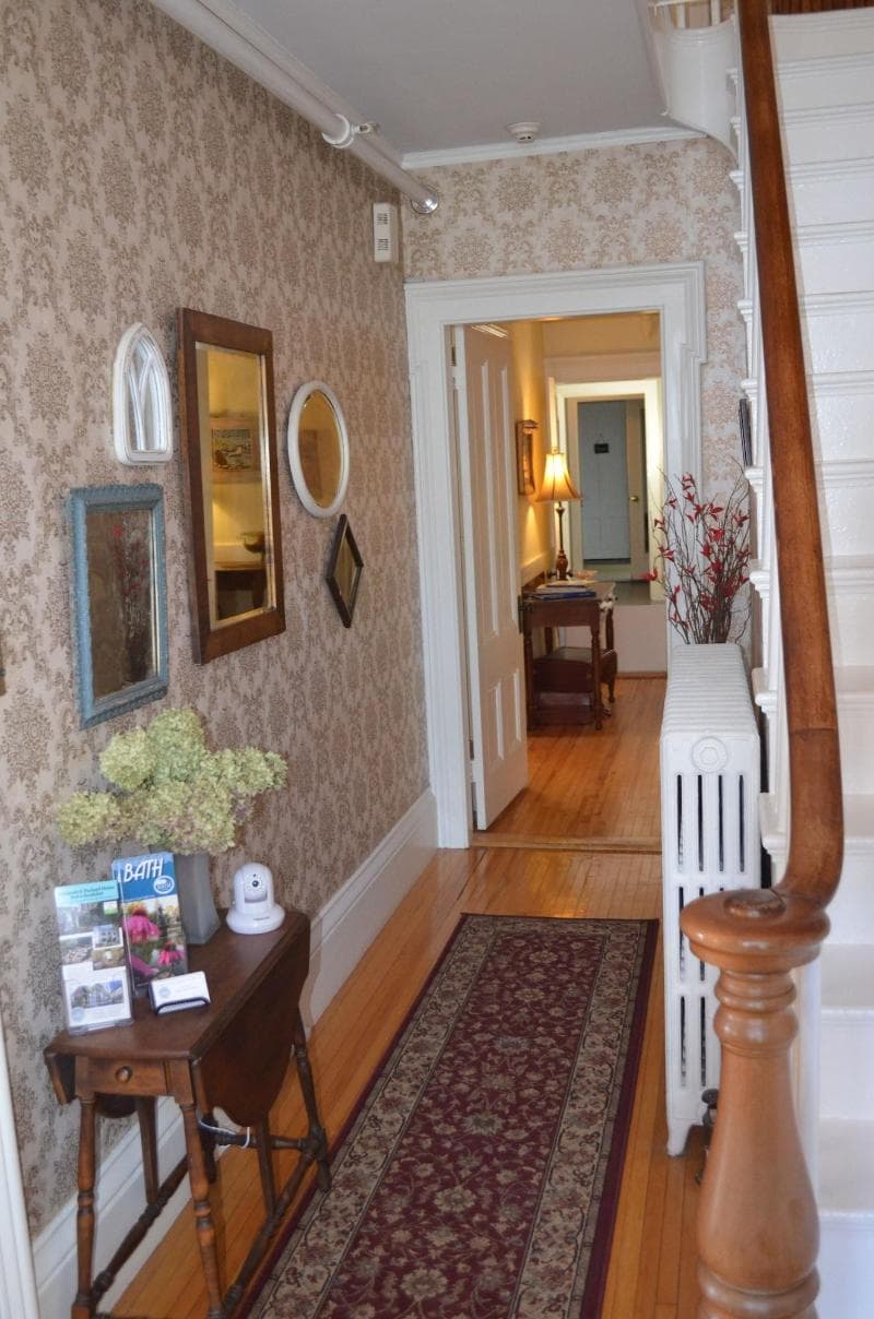 Benjamin F Packard House Bed And Breakfast 4