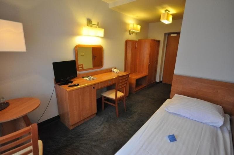 Hotel Malinowski Economy 5