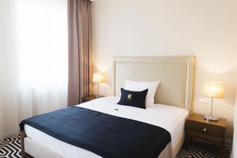 Royal Hotel & Spa 5