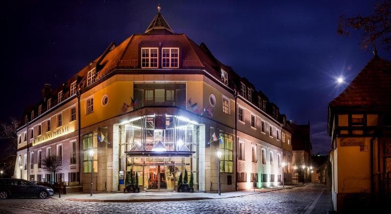 Hotel Im. Jana Pawla Ii 5
