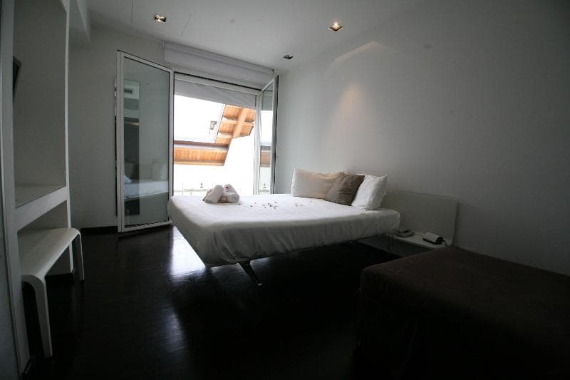15.92 Hotel 3