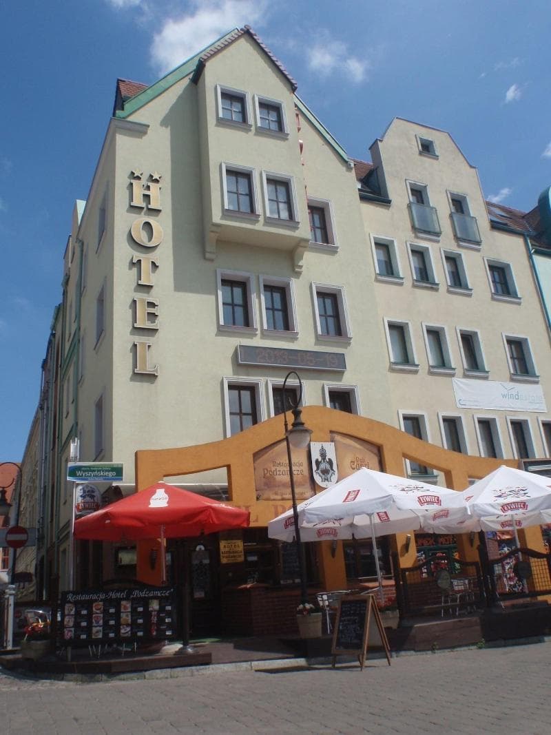 Hotel Podzamcze 4