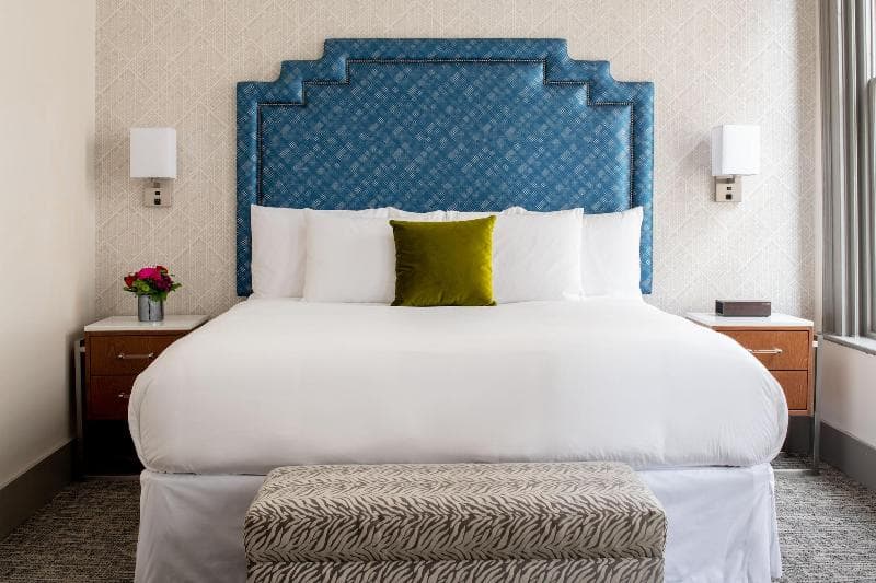 Harlow Hotel 3