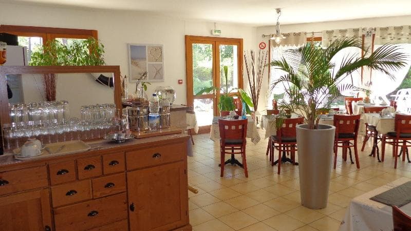 Le Héron Cendré main