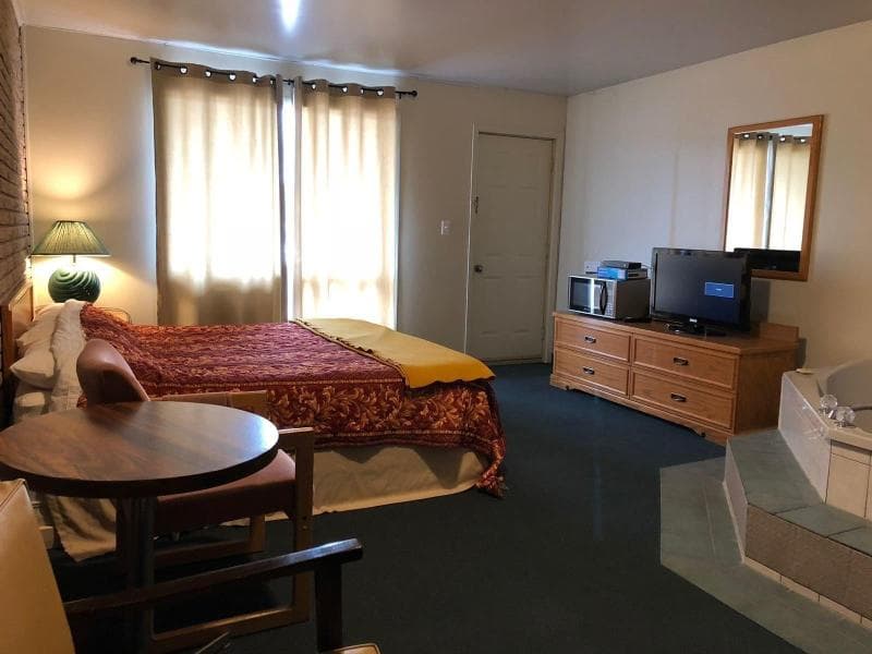 Spanish River Inn photo 1