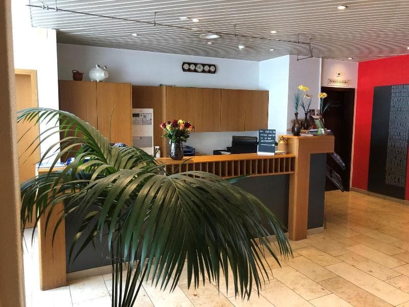 Zys Hotel 5