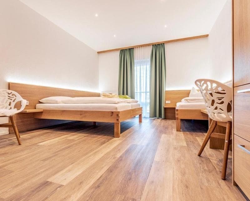Flöckner B & B 5