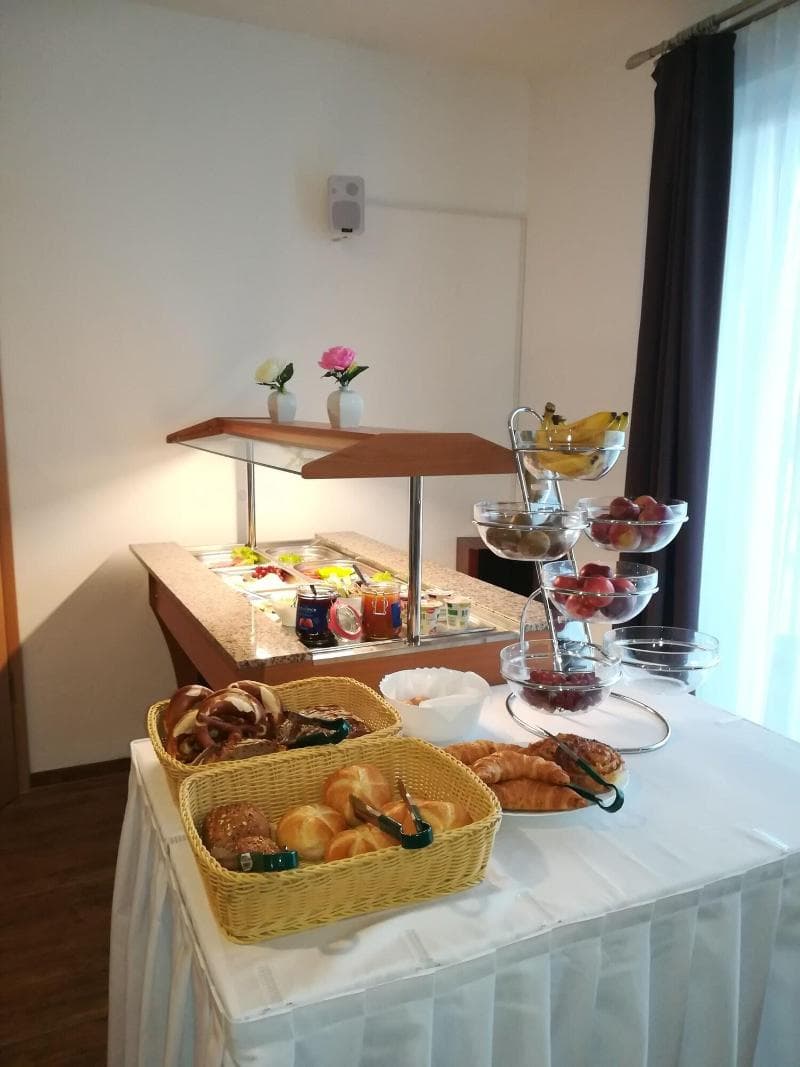 Jura Hotel main