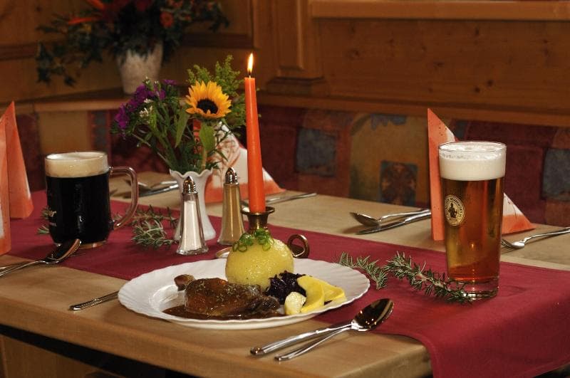 Übernachten in der Tenne main