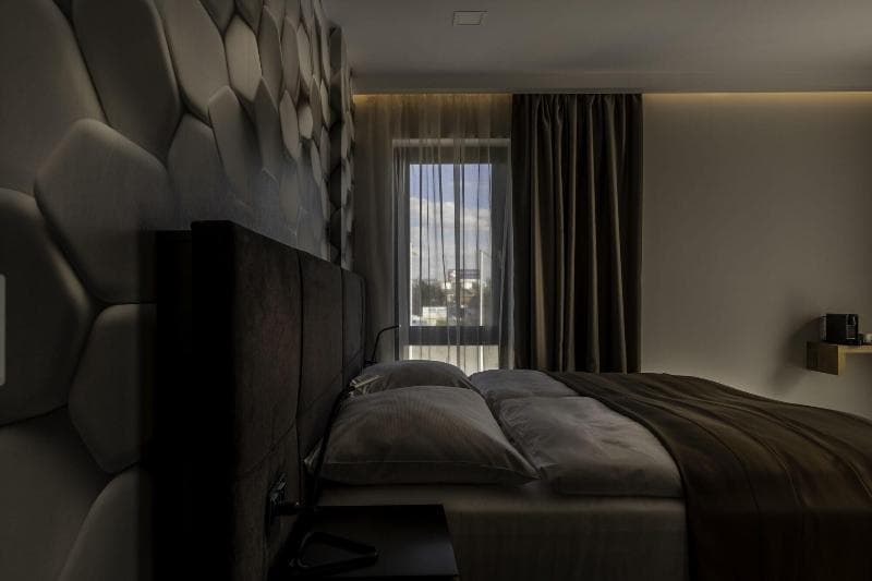 4 Smart Hotel main