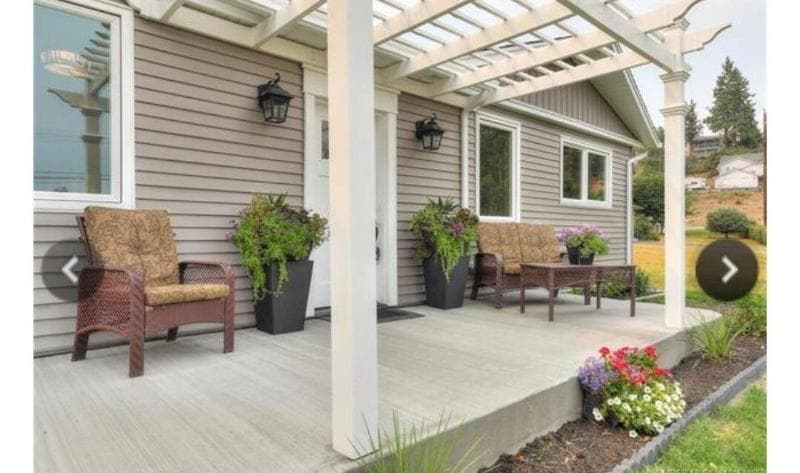 The Chirping Cricket Bed & Breakfast 5