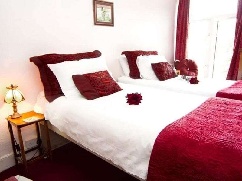 Arches B & B main