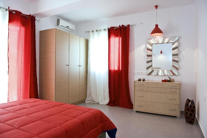 Tsakanos Home 3