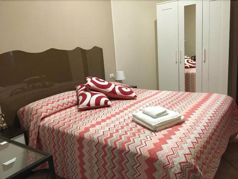 Bedroom21 3