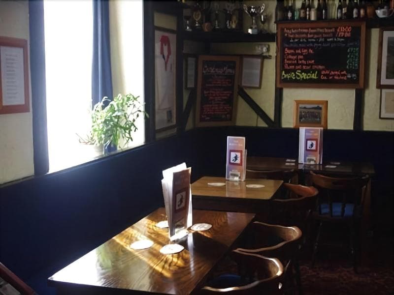 The Bugle Inn 5