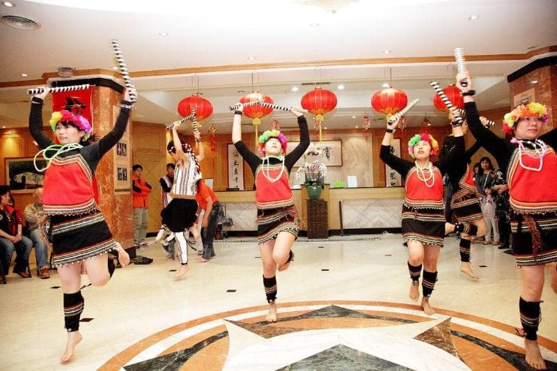 Hotel Tilun Dongpu Spa 5