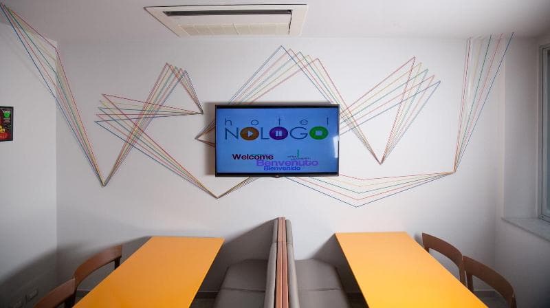 Hotel Nologo 3