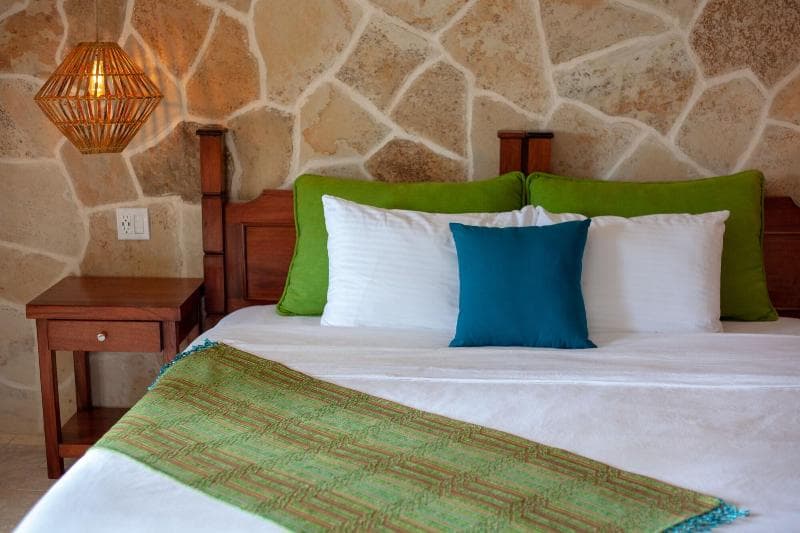 The Rainforest Lodge At Sleeping Giant 4